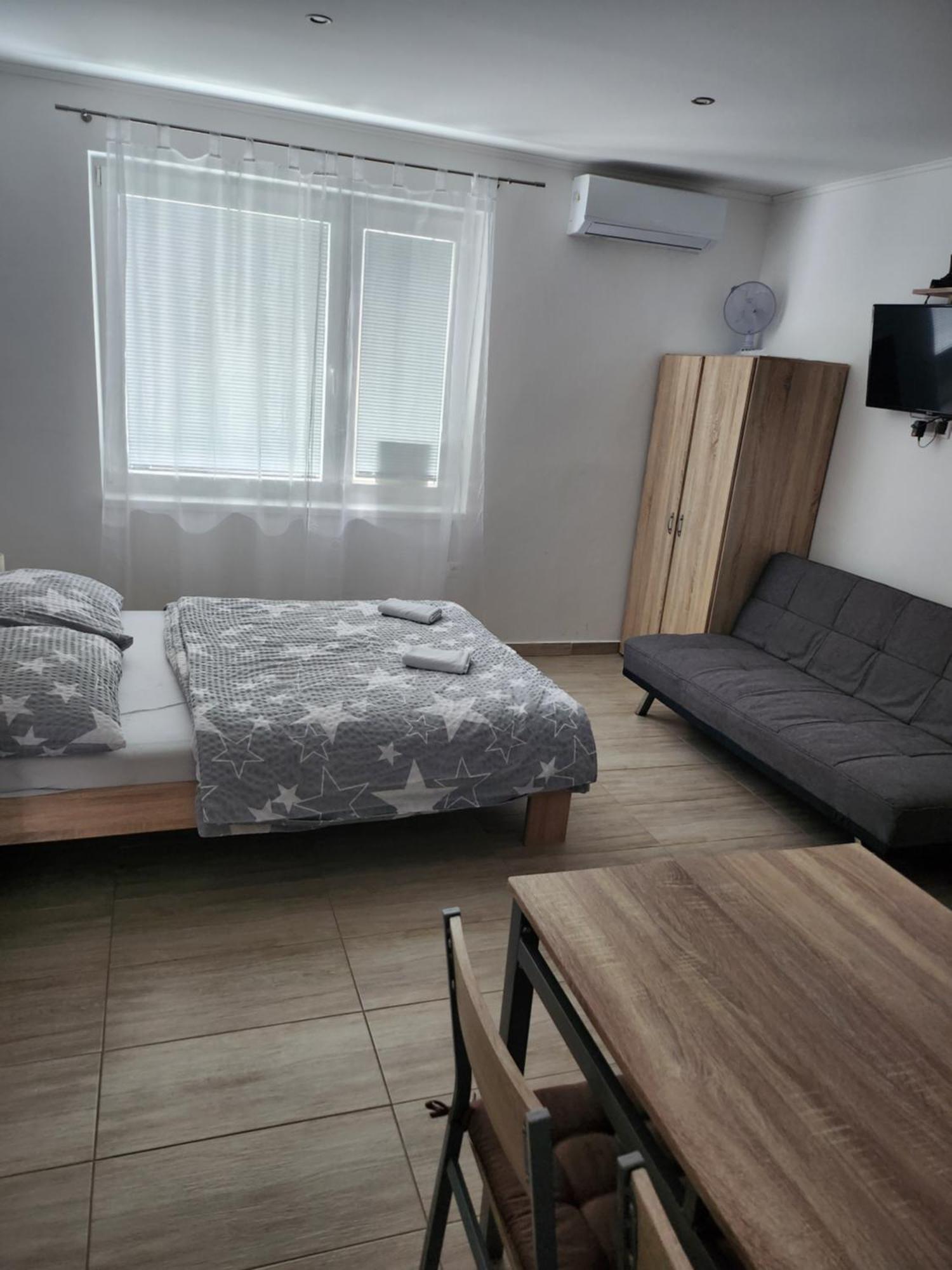 Apartmány Roland Veľký Meder Exterior foto